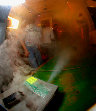 The amazing smoking device, Qoöl photo