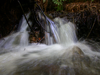 Water Spray, Liquid Running Water photo