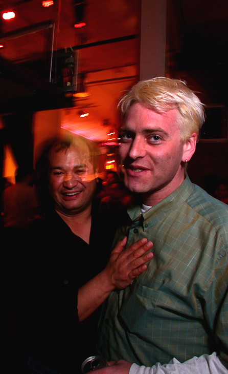 Kin and Xian, Qoöl photo