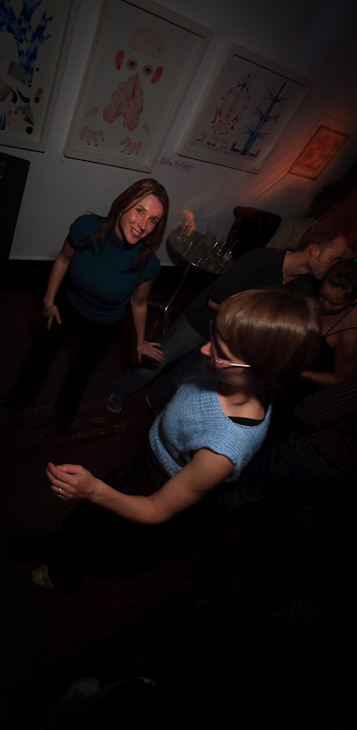 Dance Floor, Qoöl photo