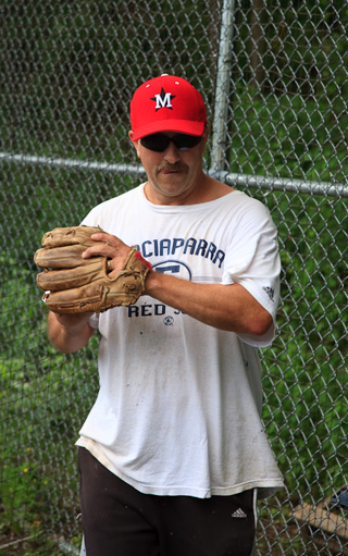 Buck Pitching, Marblehead photo