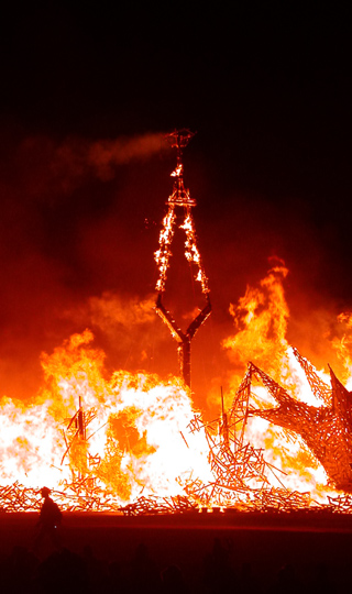 Smoldering Man, Burning Man photo
