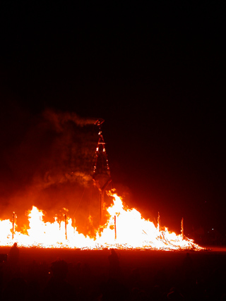 Smoldering Man, Burning Man photo