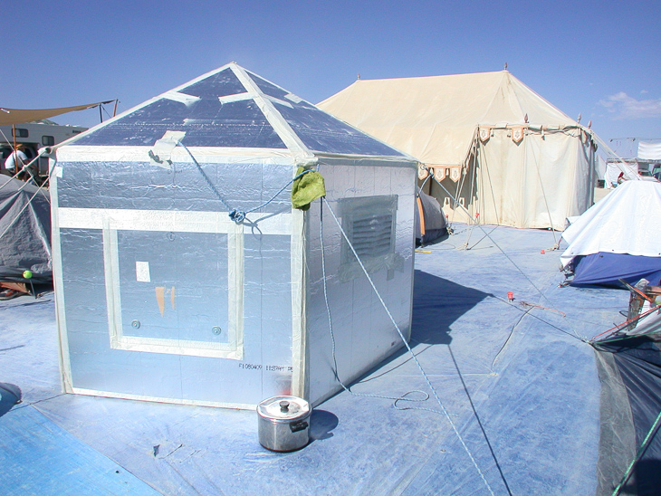 Hexayurt, Ganesh Camp photo